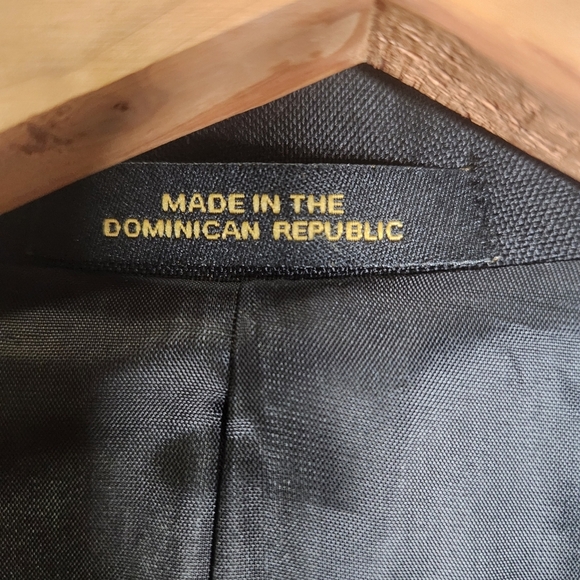 NWT Class Club Black and Silver Tailored Blazer - Picture 4 of 11